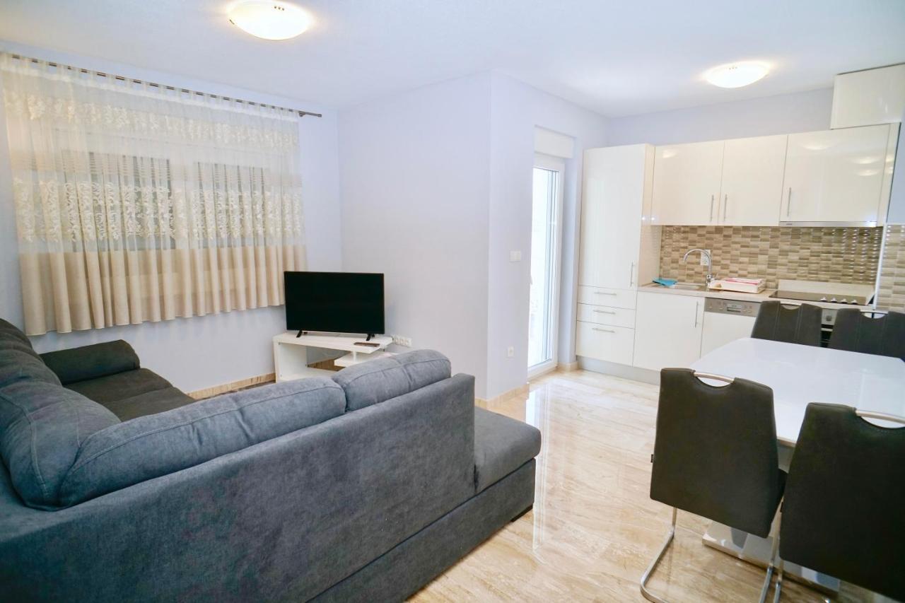 Trogir-Luxury Villa Sapphirus Сегет-Враница Экстерьер фото